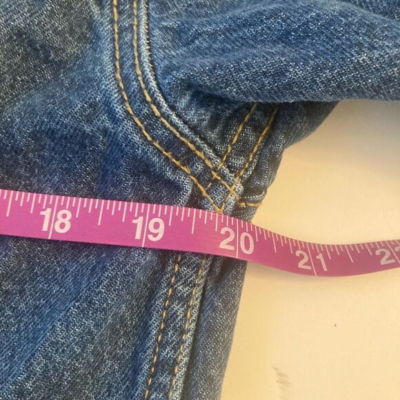 Old Navy Trucker Denim Jacket - Picture 5 of 9